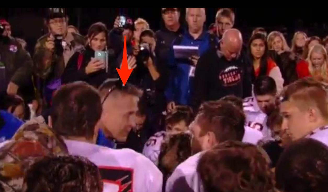 School District is Still “Negotiating” with Football Coach Who Can’t Stop Praying on the Field
