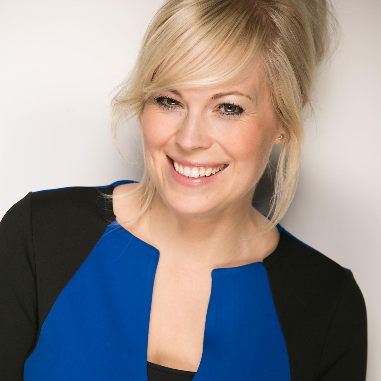 Christian Writer Says It’s Hard to Imagine Vicky Beeching is Gay Because Men Find Her Attractive